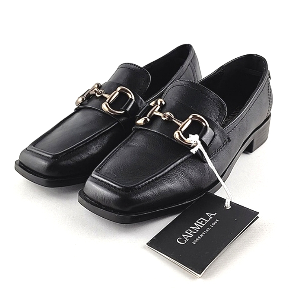 NWT Carmela Women's Black Leather Loafer Low Block Heel Square Toe Size 37